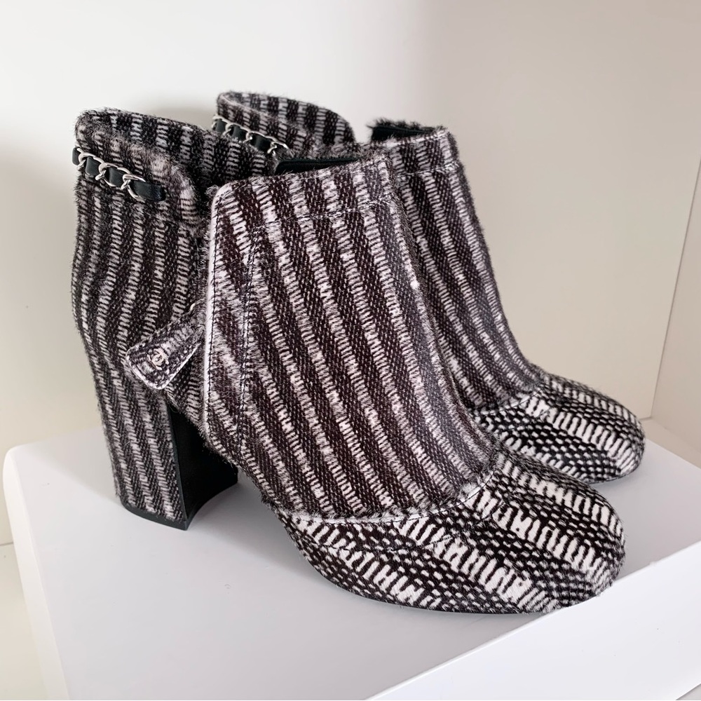 Chanel pony hair chain logo zipper booties - Picture 15 of 16